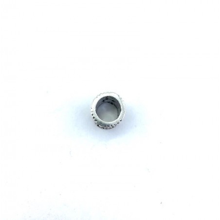 Bead or metal ring to be threaded at the tip of the beards viking way.