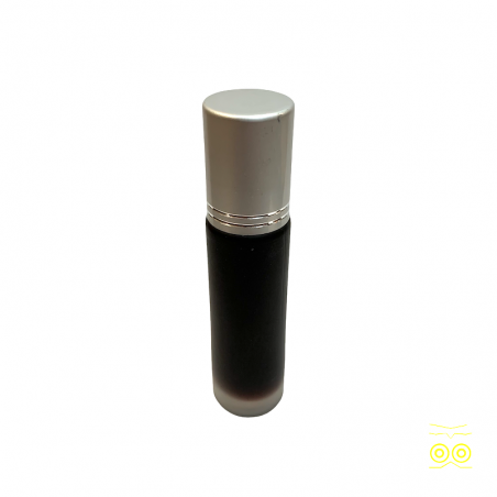 Indian musk perfume in 10 ml bottle.
