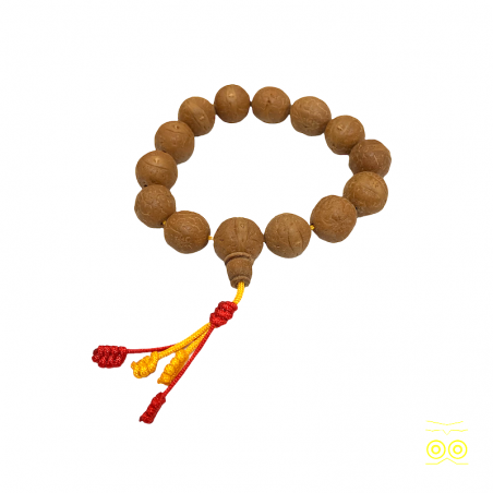 Pulsera budista hecha de semillas de bodhi.