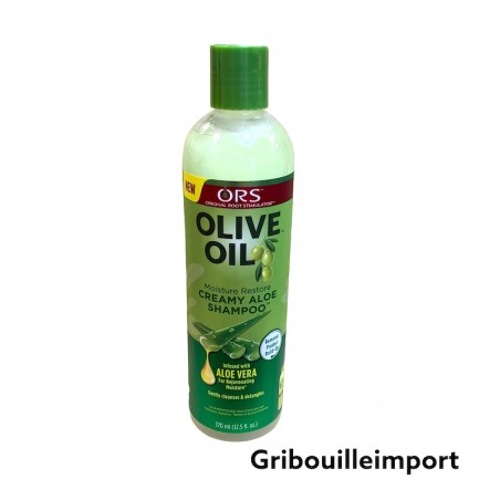 Bouteille de shampoing de la marque ORS Olive Oil pour cheveux afro.