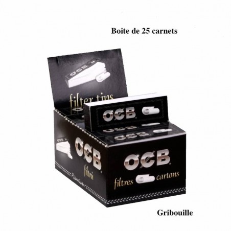Cajas de 25 libretas de filtros de cartón de la marca OCB .