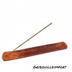 Holzhalter für Räucherstäbchen.