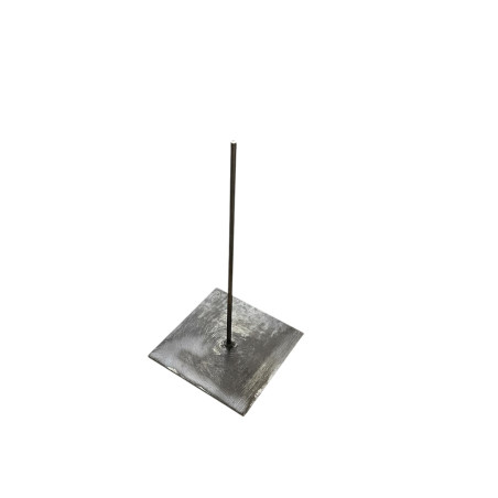 Socle en acier avec longue tige