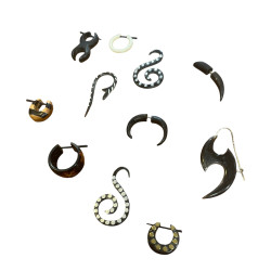 Piercing Boucles d'oreilles artisanaux ethnique et tribaux.