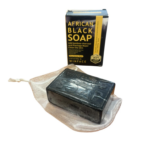 Sapone nero africano fatto a mano con carbone di bambù e burro di karité